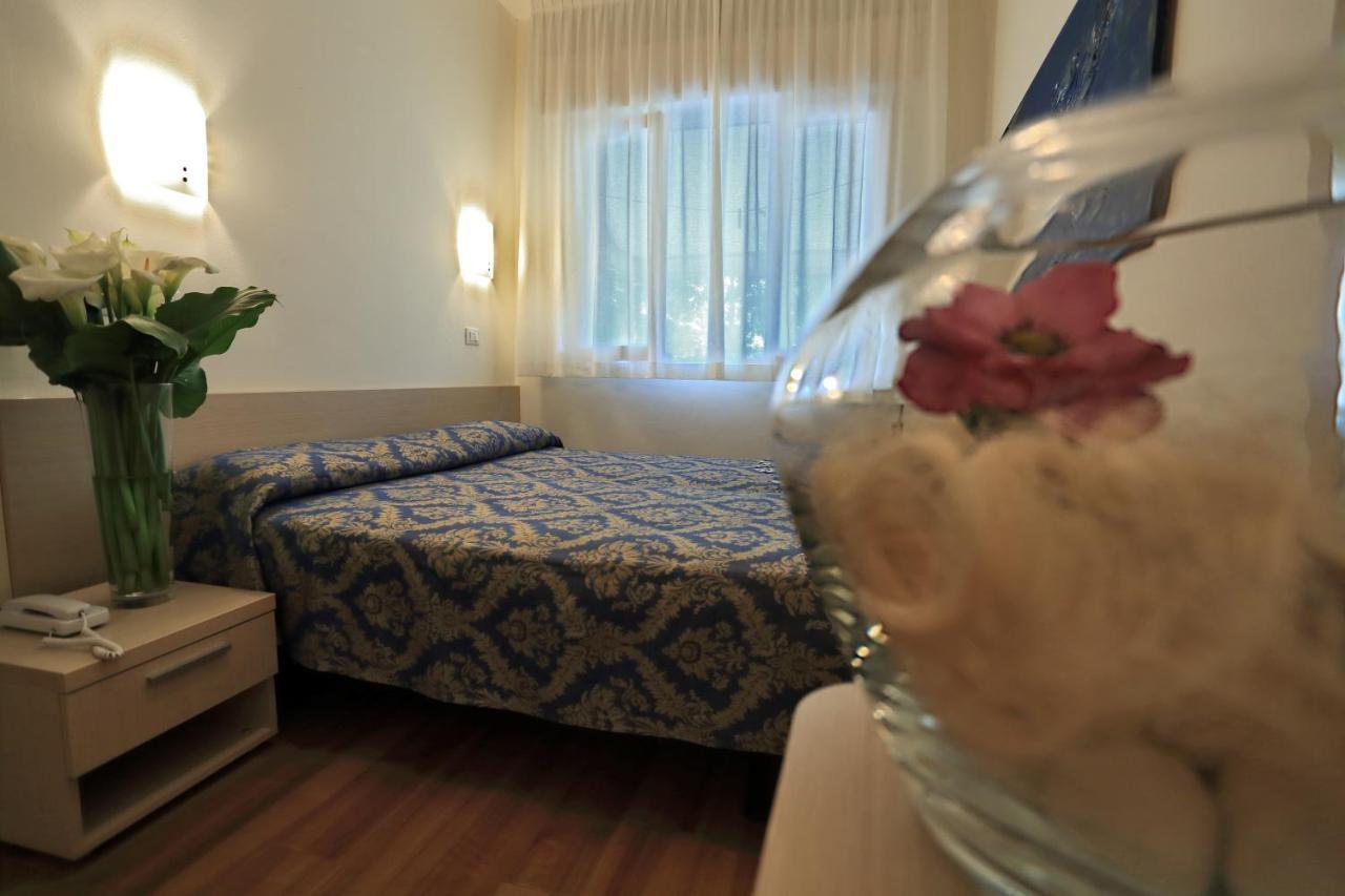 Hotel Castiglione لينانو سابيادورو المظهر الخارجي الصورة