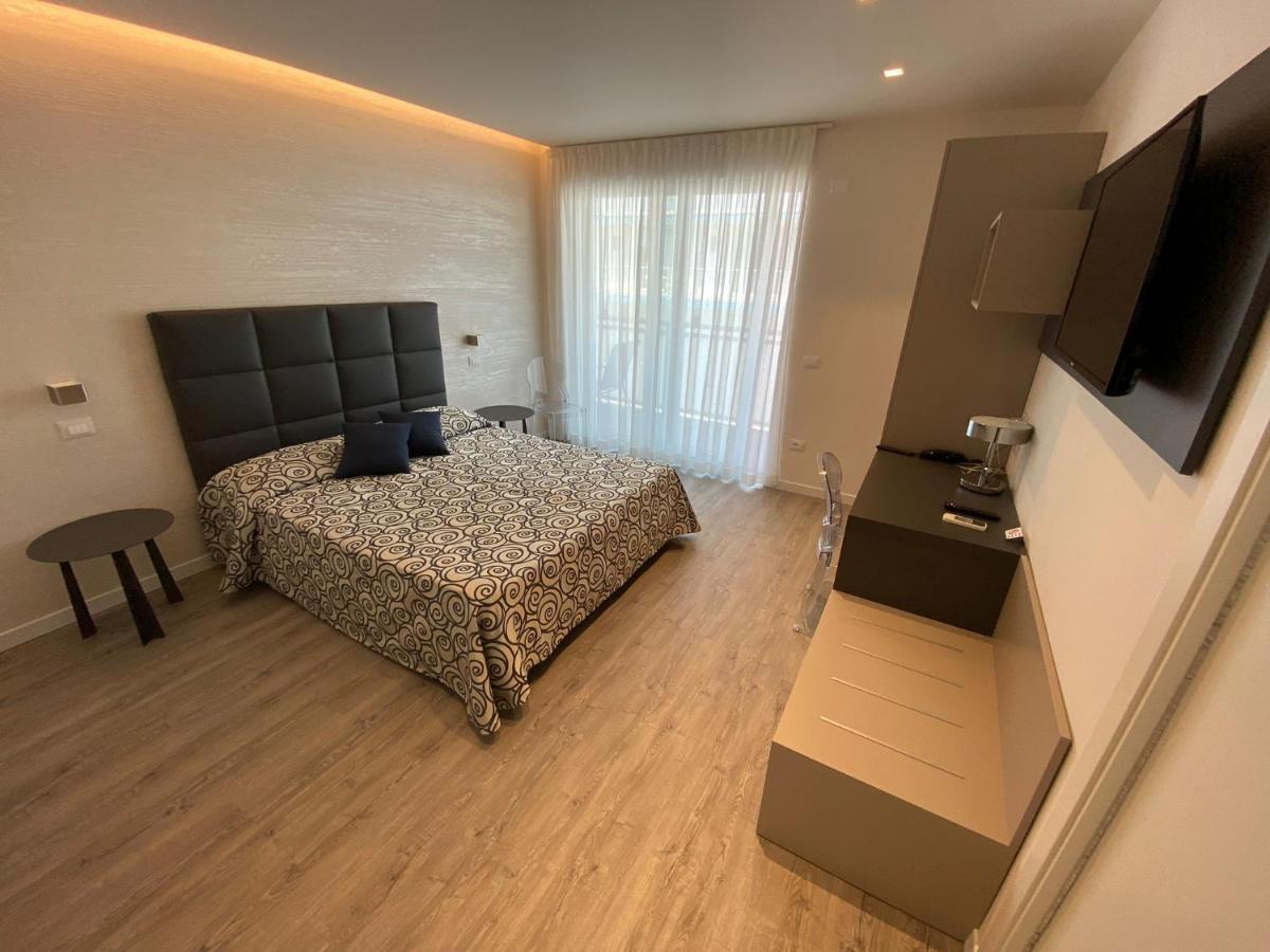 Hotel Castiglione لينانو سابيادورو المظهر الخارجي الصورة